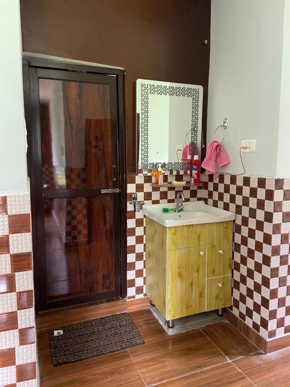 Homestay Palampur View Pālampur Exterior foto